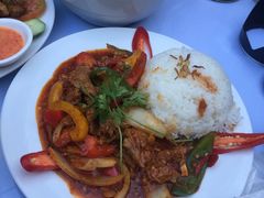 -Lanterns Vietnamese Restaurant