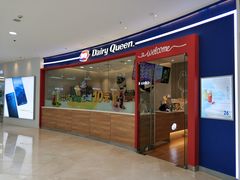 门面-DQ·蛋糕·冰淇淋(河东万达店)