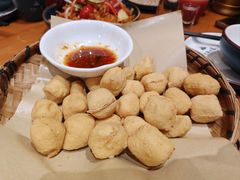 -老滇山寨•云南特色菜•地方菜•民族风情歌舞表演(金碧店)