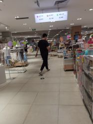 -孩子王(静安大融城店)
