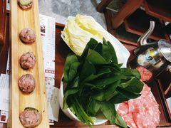 香菜丸子-沸炉重庆老火锅(军事博物馆店)