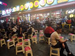 等位区-钢管厂歆瑞源油卤串串香(春熙路太古里店)
