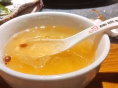 自制银耳汤-陈眼镜火锅(总店)