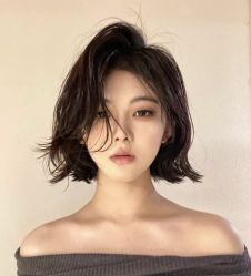 -苑苑发型设计
