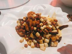 -铜锣湾·有麝自然香(渝北财富中心店)