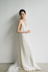 点击看大图 -GODDESS WHITE婚纱礼服(鹏城动力大厦店)
