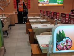 -呷哺呷哺(融创茂店)