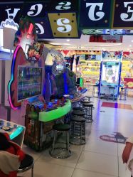 -meland·儿童乐园·游戏厅娃娃机·电玩Xbox(成都合生汇店)