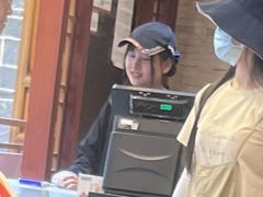 -桥香园云南过桥米线(红龙井店)