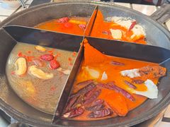 -朱光玉火锅馆(小寨原力场店)