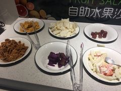 -豪享来中西餐厅(延安东路店)