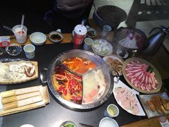 -大龙燚火锅(五一广场店)