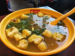 油豆腐牛肉粉丝汤-小杨生煎(香港名都店)
