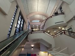 -香港大学