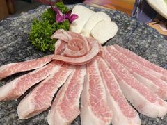 -万兴佳烤肉·长白山老味道(宏泰广场店)