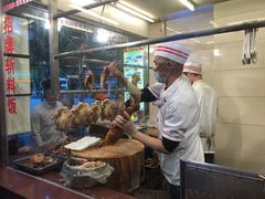 -西华美食•老广烧腊(百灵路店)