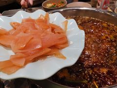 -肖肖酸萝卜鱼火锅(总店)