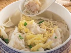 -笑来喜馄饨小笼工坊店(湖滨街店)