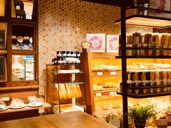 面包甜点陈列柜-匠造烘焙(联洋店)