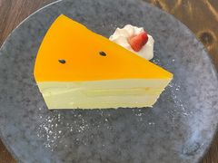 -彳亍咖啡·这里(水湾路店)