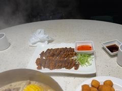 -肥仔文澳门猪骨煲(南京西路店)
