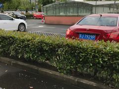 -上海市嘉定区南翔医院-地面停车场