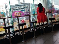 -麦当劳(虹梅路地铁站店)