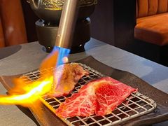 -铭牛烧肉·和牛海鲜自助(高新月牙湖店)