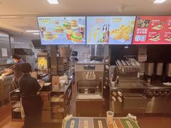 -麦当劳(新洲南路店)