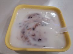 紫米燕麦杏仁露-芬芳甜品(东风西路店)