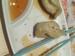 -小杨生煎(浦江欢乐颂店)