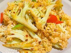 干锅有机菜花-吕氏疙瘩汤·新派鲁菜(欢乐汇店)