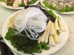-清真·马家火锅美食城(镇江北路店)