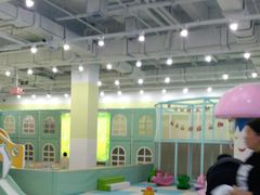 -万宝财富商业广场