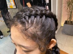 -AYO SALON