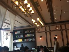大堂-尘香•传统川菜(创汇首座店)