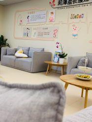 -莉泽月子中心(凯旋江景店)