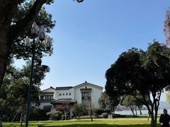 -杭州西湖柳莺里酒店