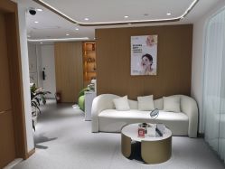 -康美贞·痘肌养护管理中心