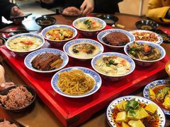 -蓝田九大碗民俗食府(蓝田店)