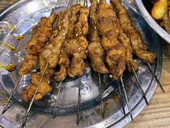 -江城燕子大排档(江汉路步行街店)