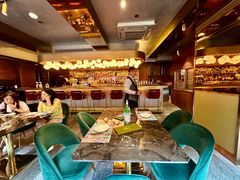 -玖尹-新派中式餐酒馆