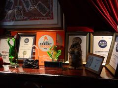 -弦月窗LUNETTE BY AMANDA(复兴路店)