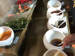 自助调料区-滇釜火锅·能喝汤的火锅(车公庄店)