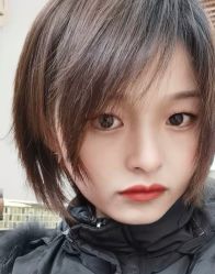 -时尚殿堂明星门店