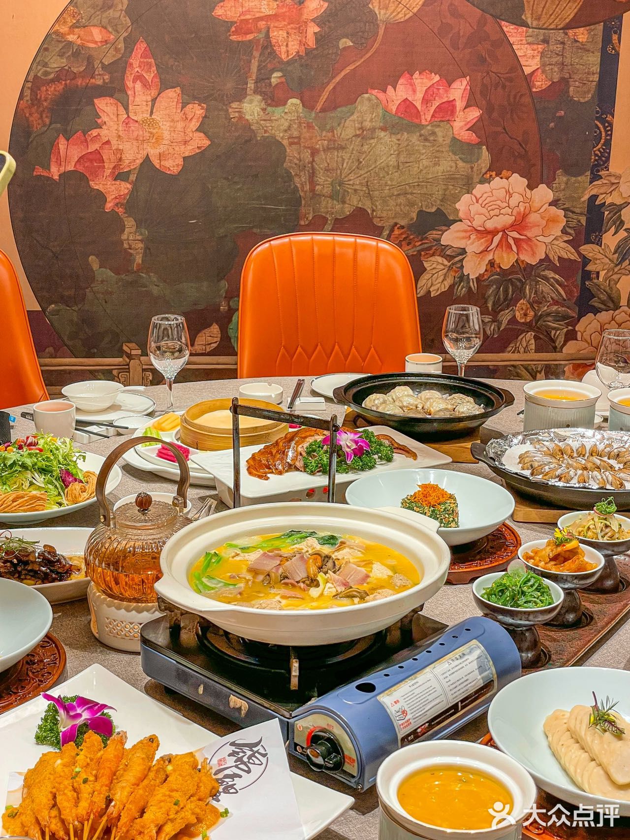 没错！就是藏在朝天宫巷子里的锅气老南京菜馆