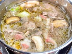 -四囍码头海鲜烧烤自助火锅(外滩南京东路悦荟广场店)
