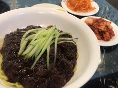 炸酱面-桃园中华料理炸酱面(燕儿岛路店)