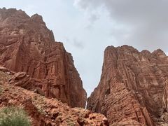 -天山神秘大峡谷