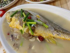 -健跳小海鲜(人民路店)